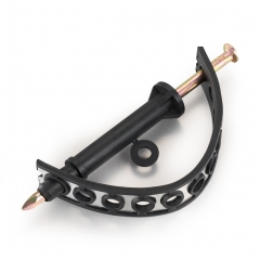 Настенное крепление для самонесущего изолированного провода